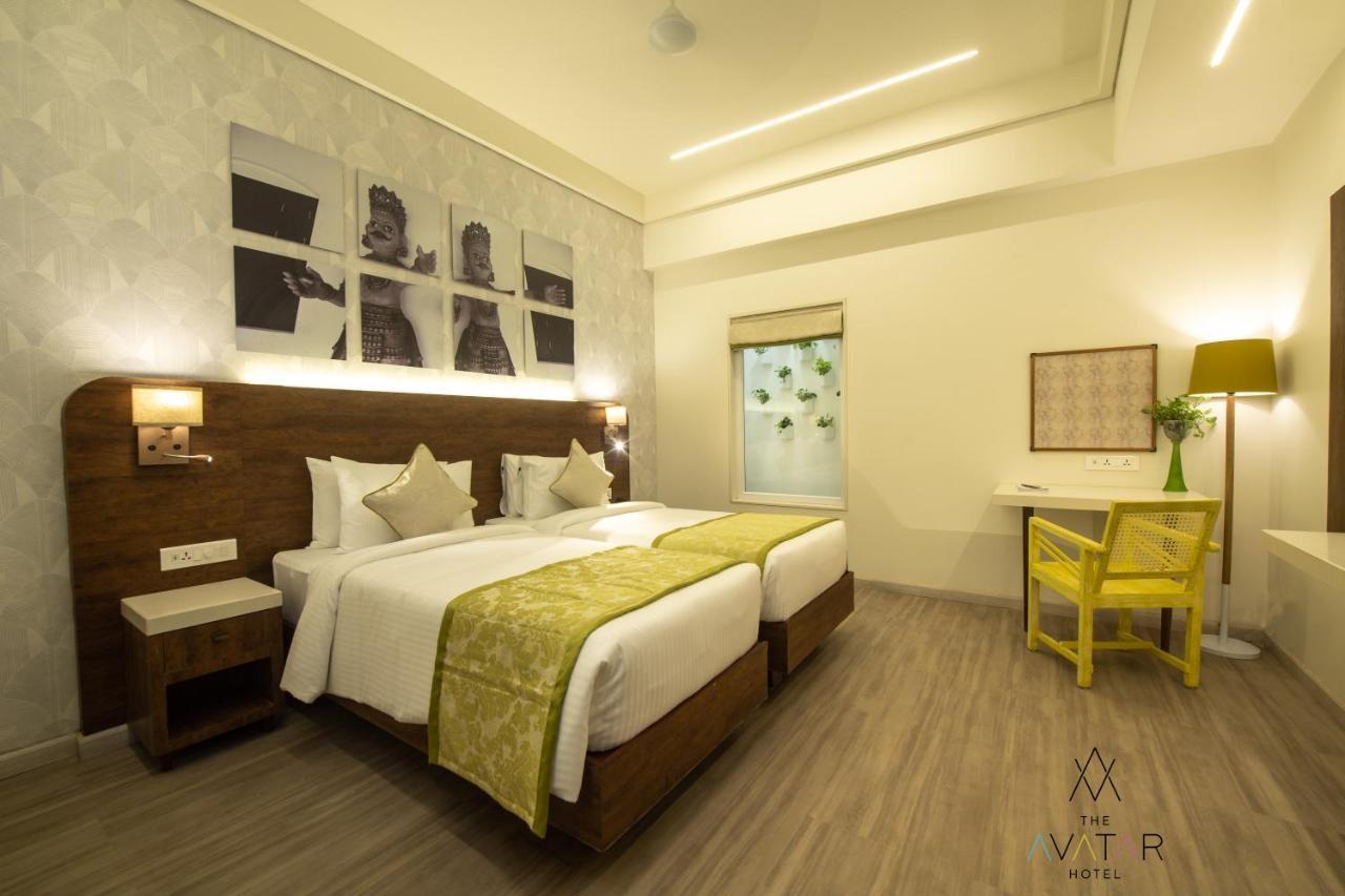 The Avatar Hotel & Convention Mangalore Exterior photo