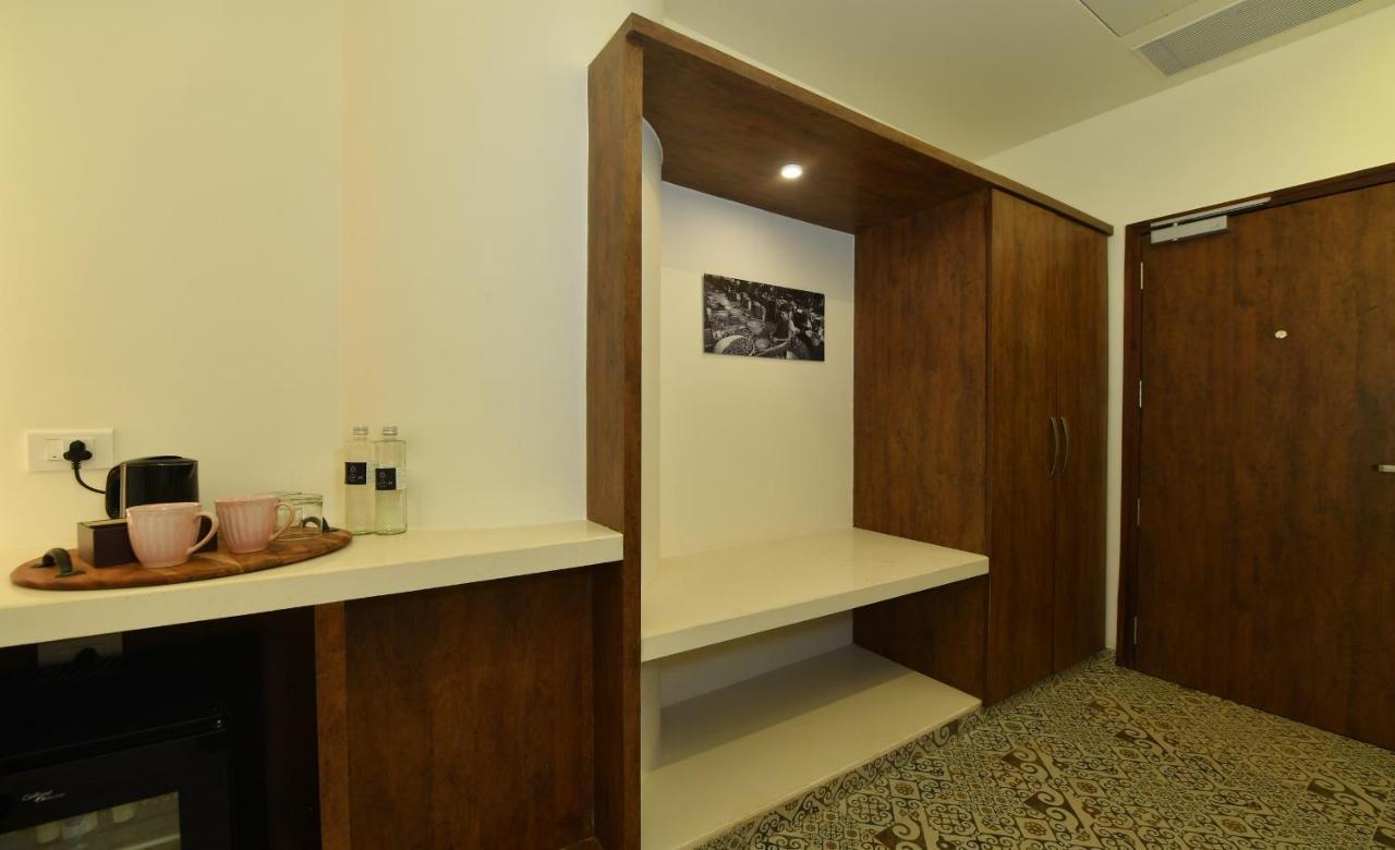The Avatar Hotel & Convention Mangalore Exterior photo