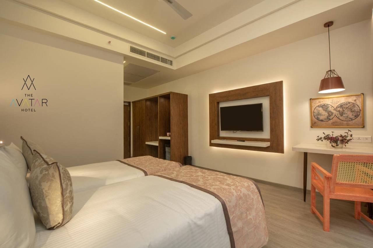 The Avatar Hotel & Convention Mangalore Exterior photo