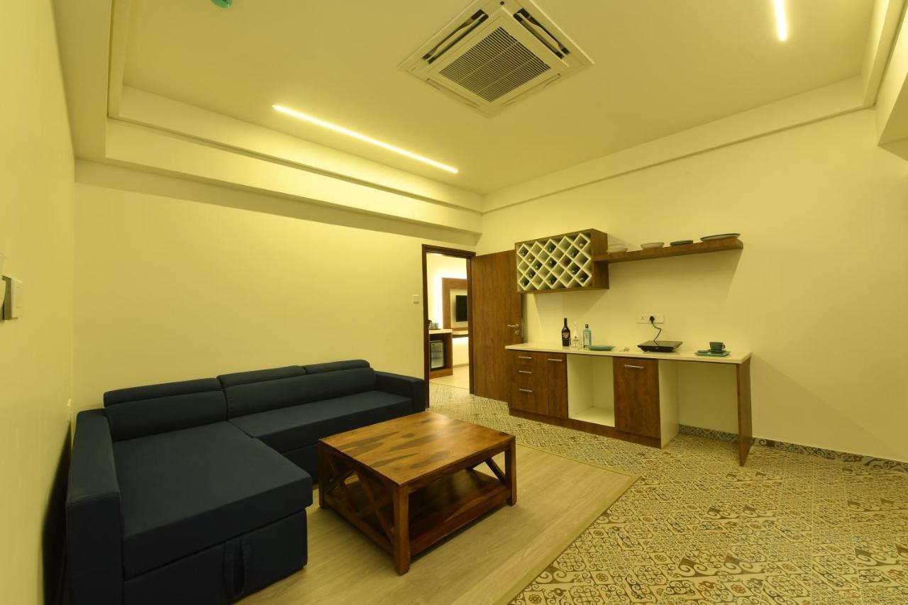 The Avatar Hotel & Convention Mangalore Exterior photo