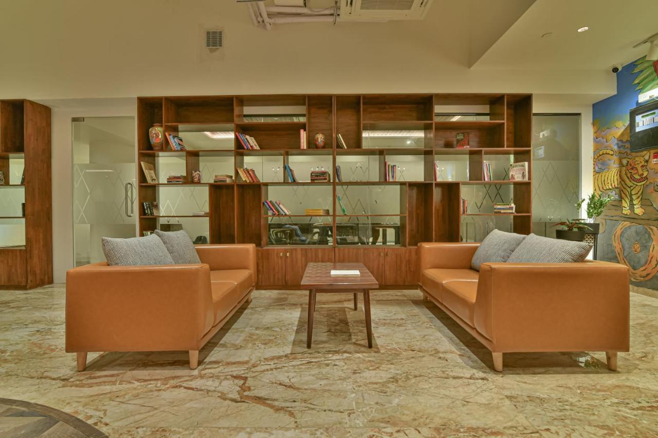 The Avatar Hotel & Convention Mangalore Exterior photo