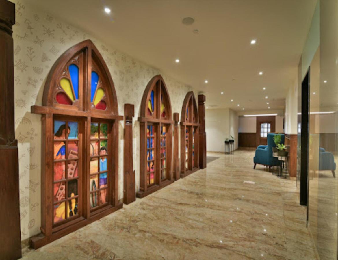 The Avatar Hotel & Convention Mangalore Exterior photo